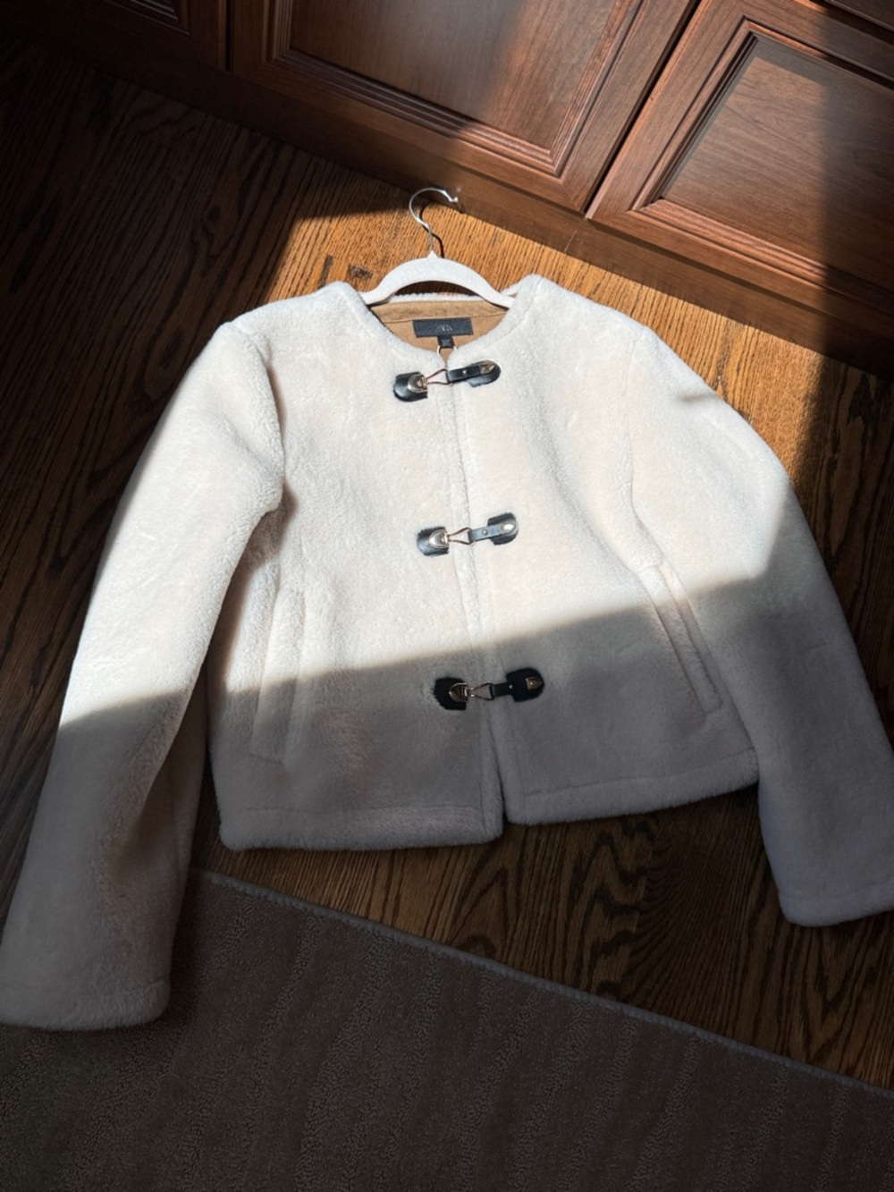 Zara Faux Shearling Jacket With‎ Fireman-Style Lobster Clasps - Picture 6 of 17